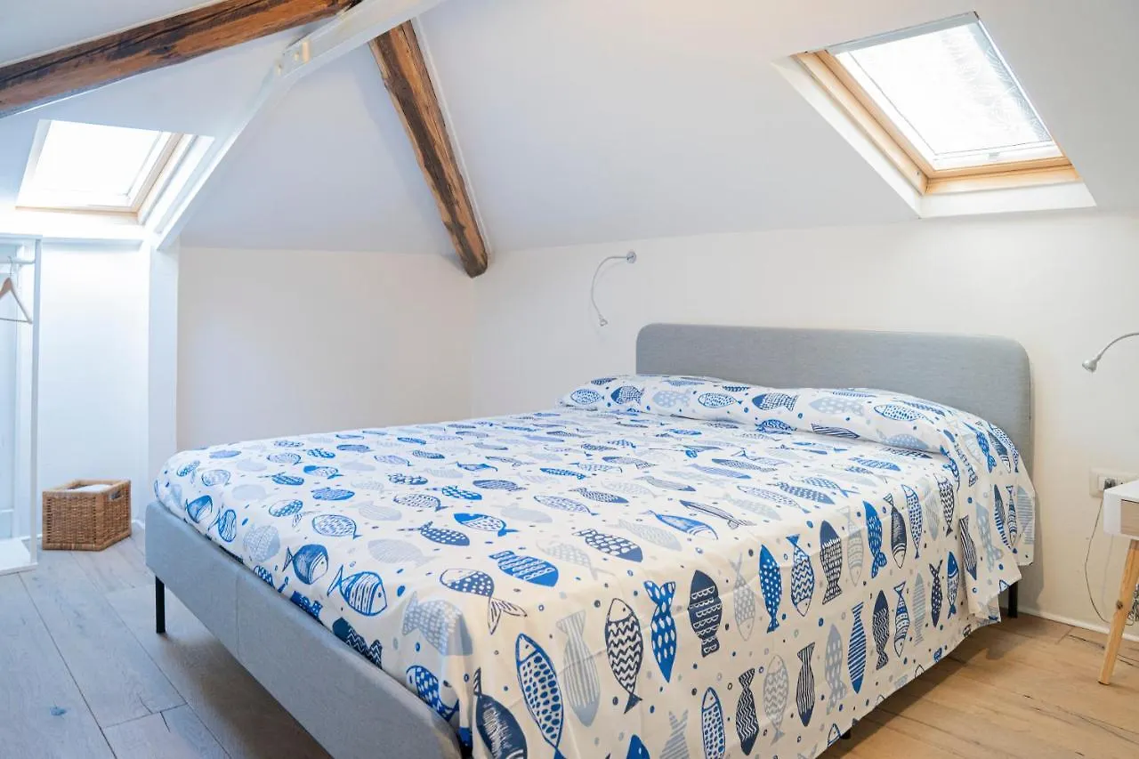 049 - Attico Elegante, 10 Minuti A Piedi Da Mare E Spiaggia - Posto Auto Privato Gratis Sestri Levante 0*,