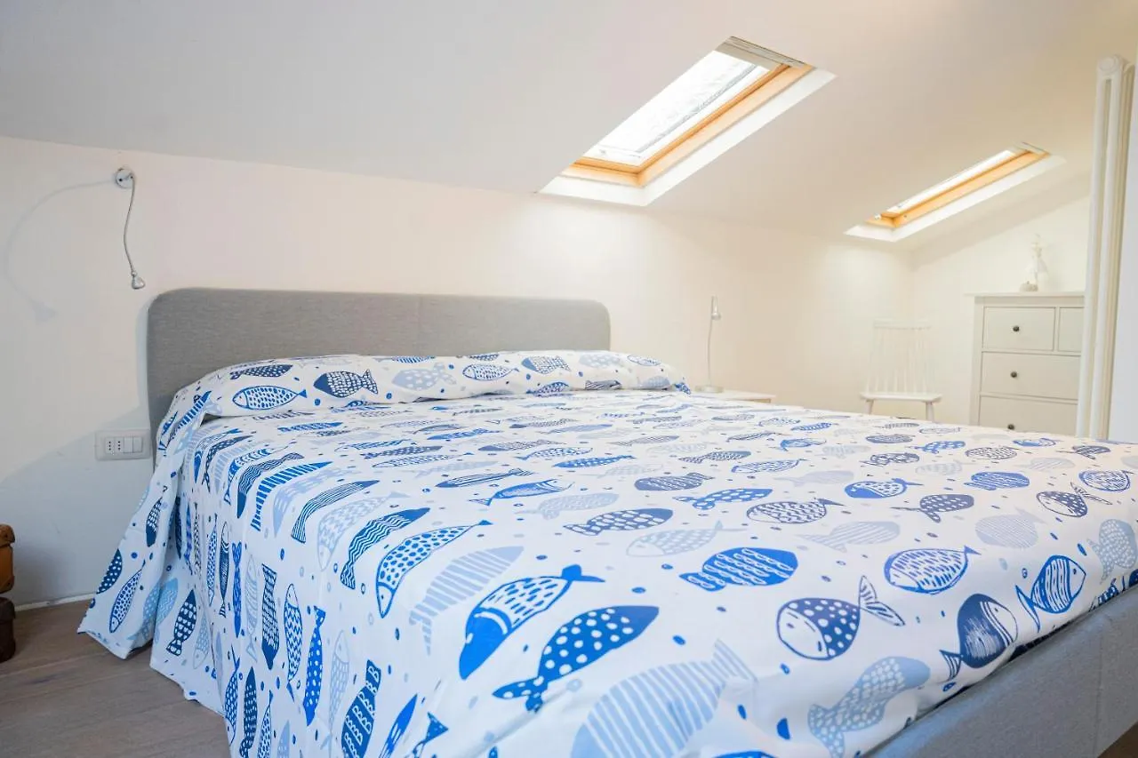 049 - Attico Elegante, 10 Minuti A Piedi Da Mare E Spiaggia - Posto Auto Privato Gratis Sestri Levante