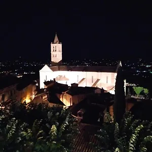 la-dolce-agogia.hotels-perugia.com/